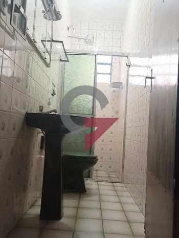 Foto 10 do(a) Casa de 3 quartos à venda em Jardim dos Estados, Taubaté