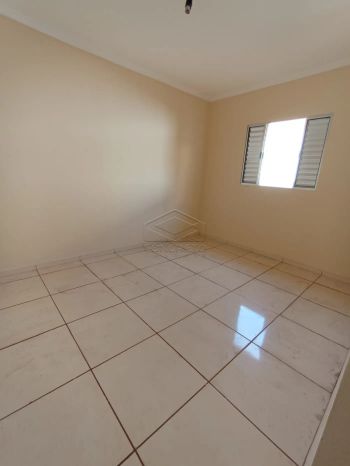 Foto 5 do(a) Casa de 2 quartos à venda em Residencial e Comercial Jardim Santa Helena, Barra Bonita