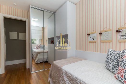 Foto 34 do(a) Casa em Condomínio de 4 quartos à venda em Vila Nova, Porto Alegre