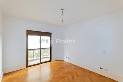 Foto 26 do(a) Apartamento de 3 quartos à venda em Vila Nova Conceição, São Paulo