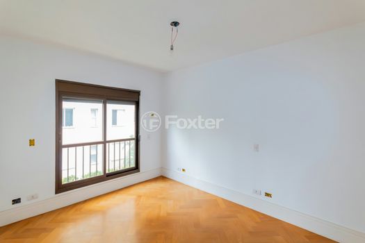 Foto 15 do(a) Apartamento de 3 quartos à venda em Vila Nova Conceição, São Paulo