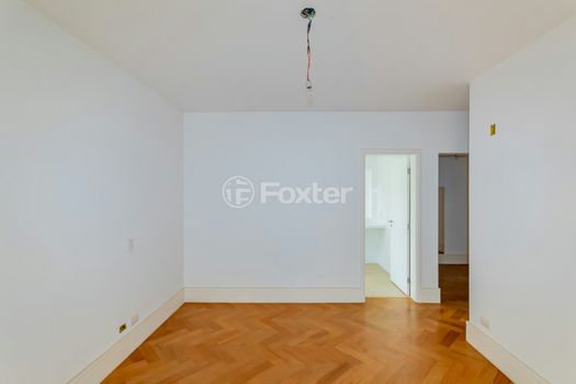 Foto 23 do(a) Apartamento de 3 quartos à venda em Vila Nova Conceição, São Paulo