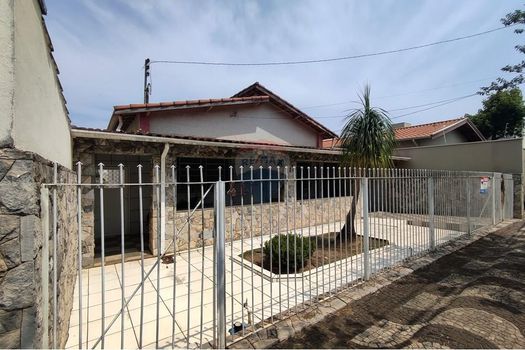 Foto 2 do(a) Casa de 4 quartos à venda em Jardim Áurea, Mogi Mirim