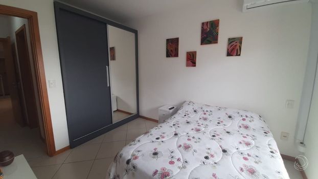 Foto 13 do(a) Apartamento de 3 quartos à venda em Agronômica, Florianópolis