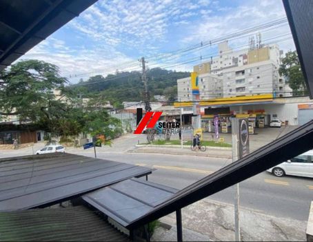 Foto 4 do(a) Sala / Conjunto Comercial false para alugar em Córrego Grande, Florianópolis