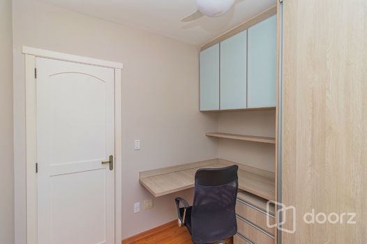 Foto 14 do(a) Apartamento de 3 quartos à venda em Chácara das Pedras, Porto Alegre
