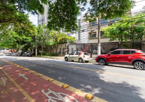 Foto 3 do(a) Edifício Inteiro false para alugar em Vila Mariana, São Paulo