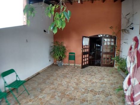 Foto 30 do(a) Casa de 5 quartos à venda em Jardim Casa Branca, Caraguatatuba