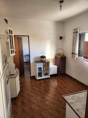 Foto 5 do(a) Casa de 4 quartos à venda em Vila Antonieta, Guarulhos