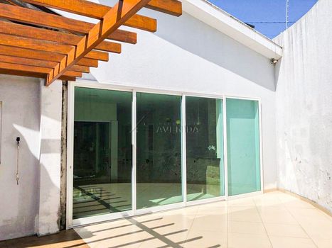 Foto 9 do(a) Casa de 3 quartos à venda em Jardim Novo Sabará, Londrina