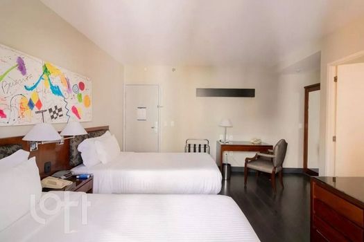 Foto 3 do(a) Apartamento de 1 quartos à venda em Jardim Europa, São Paulo
