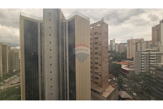Foto 12 do(a) Flat de 1 quartos à venda em Funcionários, Belo Horizonte
