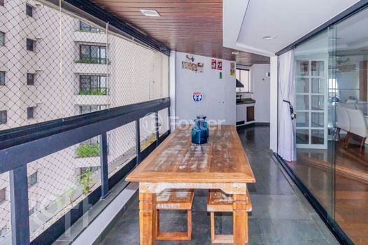 Foto 7 do(a) Apartamento de 3 quartos à venda em Vila Suzana, São Paulo