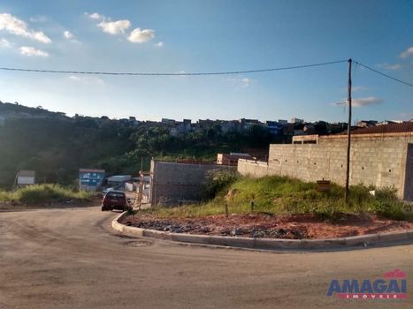 Foto 1 do(a) Terreno false à venda em Jardim do Marquês, Jacareí