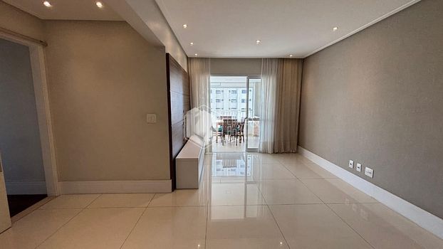 Foto 2 do(a) Apartamento de 3 quartos à venda em Vila Bertioga, São Paulo