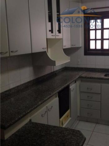Foto 11 do(a) Casa de 3 quartos à venda em Vila Galvão, Jundiaí
