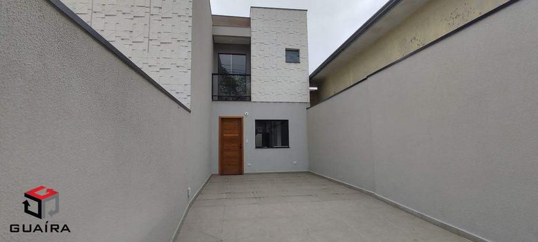 Foto 2 do(a) Casa de 2 quartos à venda em Vila Pires, Santo André
