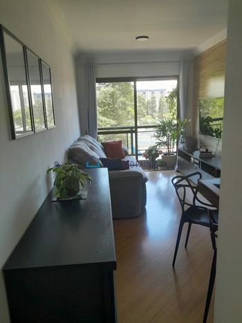 Foto 1 do(a) Apartamento de 3 quartos à venda em Vila Arapuã, São Paulo