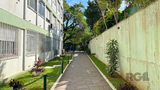Foto 23 do(a) Flat de 2 quartos à venda em Tristeza, Porto Alegre