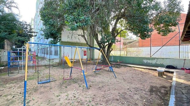 Foto 21 do(a) Flat de 2 quartos à venda em Tristeza, Porto Alegre