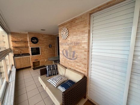 Foto 2 do(a) Apartamento de 3 quartos à venda em Guilhermina, Praia Grande