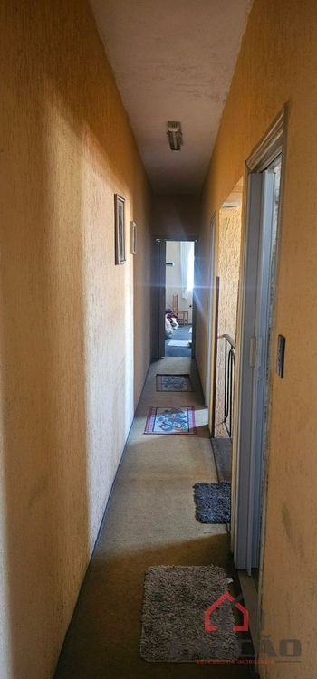 Foto 2 do(a) Casa de 3 quartos à venda em Vila Cascatinha, São Vicente