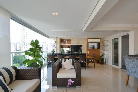 Foto 2 do(a) Apartamento de 3 quartos à venda em Vila Mariana, São Paulo