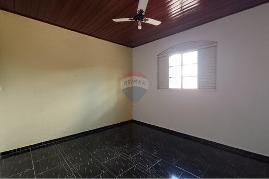 Foto 15 do(a) Casa de 2 quartos à venda em Núcleo Habitacional Ulisses Guimarães, Lins