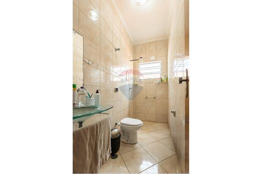 Foto 40 do(a) Casa de 3 quartos à venda em Chácara Califórnia, São Paulo