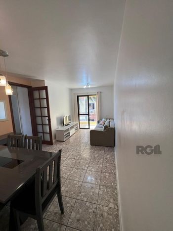 Foto 4 do(a) Apartamento de 3 quartos à venda em Teresópolis, Porto Alegre