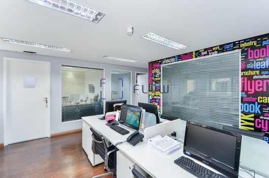 Foto 3 do(a) Sala / Conjunto Comercial false à venda em Vila Andrade, São Paulo