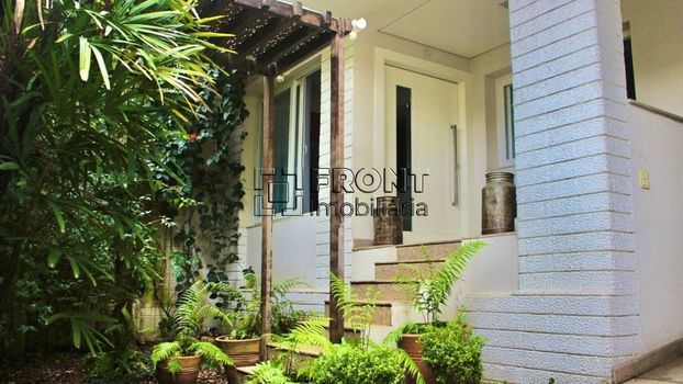 Foto 2 do(a) Casa em Condomínio de 3 quartos à venda em Aclimação, São Paulo