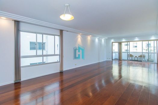 Foto 3 do(a) Apartamento de 3 quartos à venda em Indianópolis, São Paulo