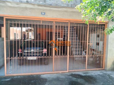 Foto 2 do(a) Casa de 6 quartos à venda em Cidade Soberana, Guarulhos