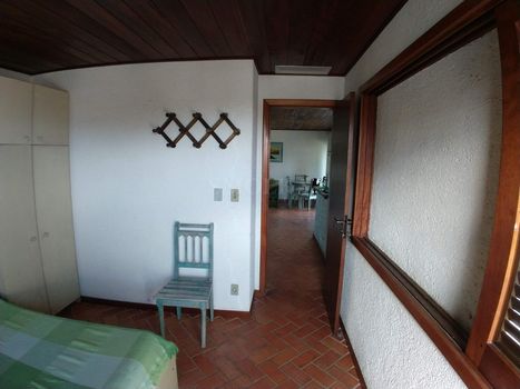 Foto 36 do(a) Edifício Inteiro de 11 quartos à venda em Canasvieiras, Florianópolis