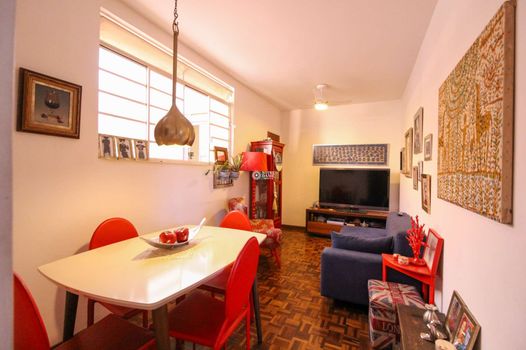 Foto 2 do(a) Apartamento de 2 quartos à venda em Santa Tereza, Belo Horizonte