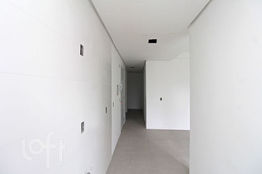 Foto 12 do(a) Apartamento de 2 quartos à venda em Medianeira, Porto Alegre