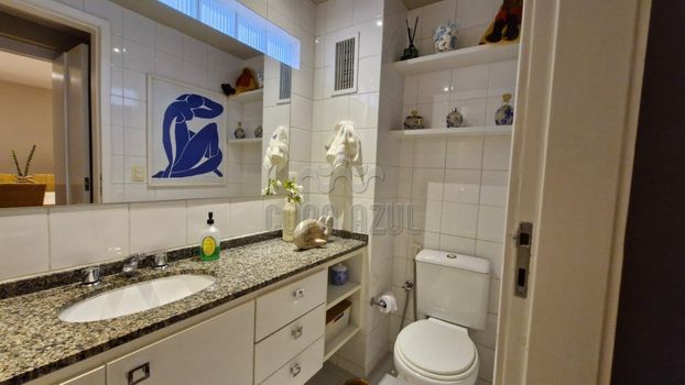 Foto 9 do(a) Apartamento de 3 quartos à venda em Humaitá, Rio de Janeiro