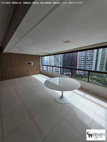 Foto 2 do(a) Apartamento de 3 quartos à venda em Vitória, Salvador
