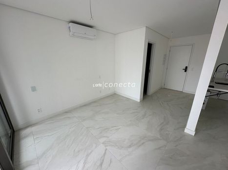 Foto 4 do(a) Kitnet / JK / Studio de 1 quartos à venda em Vila Gomes Cardim, São Paulo
