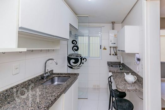 Foto 8 do(a) Apartamento de 2 quartos à venda em Jardim Botânico, Porto Alegre
