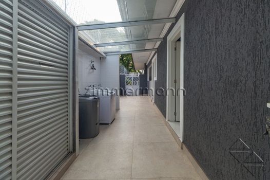 Foto 40 do(a) Casa de 4 quartos à venda em Alto de Pinheiros, São Paulo