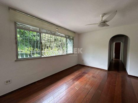 Foto 2 do(a) Apartamento de 3 quartos à venda em Vital Brazil, Niterói