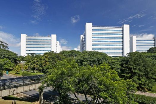 Foto 2 do(a) Imóvel Comercial false à venda em Jardim São Luís, São Paulo
