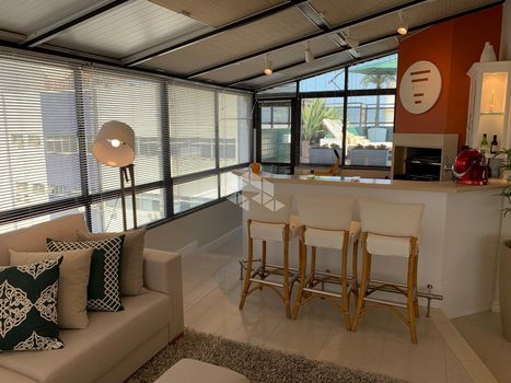 Foto 4 do(a) Apartamento de 3 quartos à venda em Centro, Florianópolis