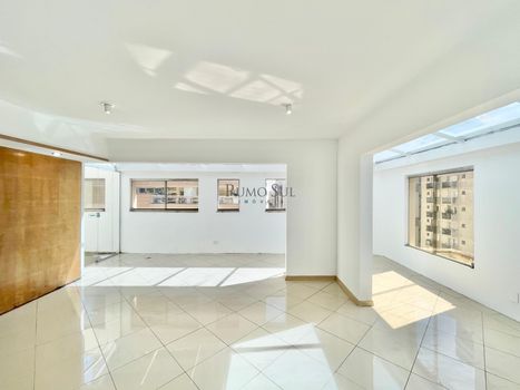 Foto 12 do(a) Cobertura de 4 quartos à venda em Indianópolis, São Paulo