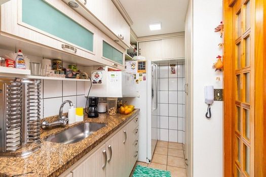 Foto 18 do(a) Apartamento de 2 quartos à venda em Rio Branco, Porto Alegre