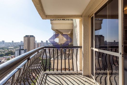 Foto 3 do(a) Apartamento de 3 quartos à venda em Indianópolis, São Paulo
