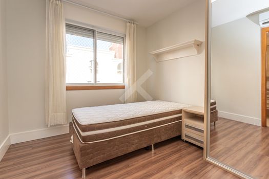 Foto 9 do(a) Apartamento de 3 quartos à venda em Jardim Europa, Porto Alegre