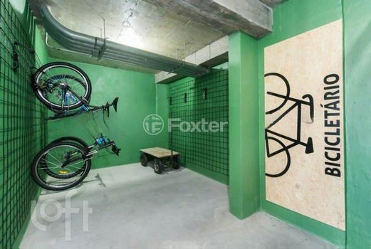 Foto 31 do(a) Apartamento de 2 quartos à venda em Santo Antônio, Porto Alegre